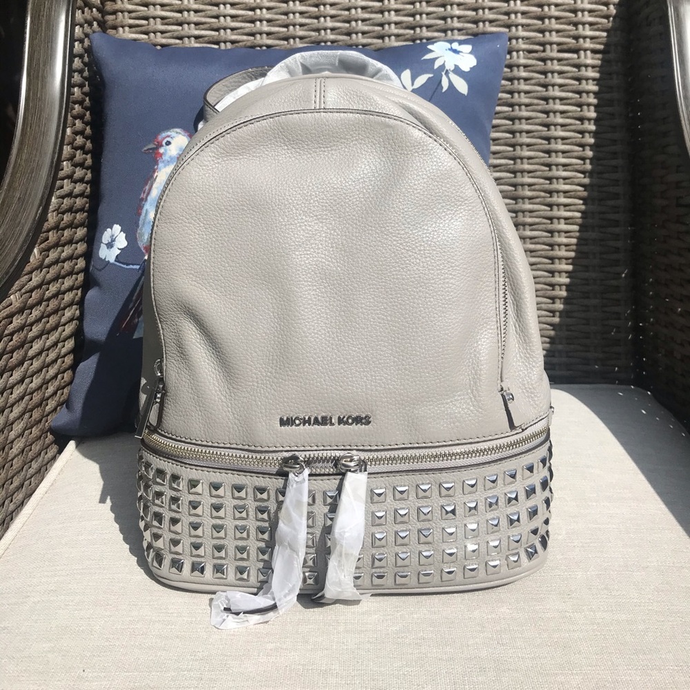 BNWT! Michael Kors Rhea Zip Studded